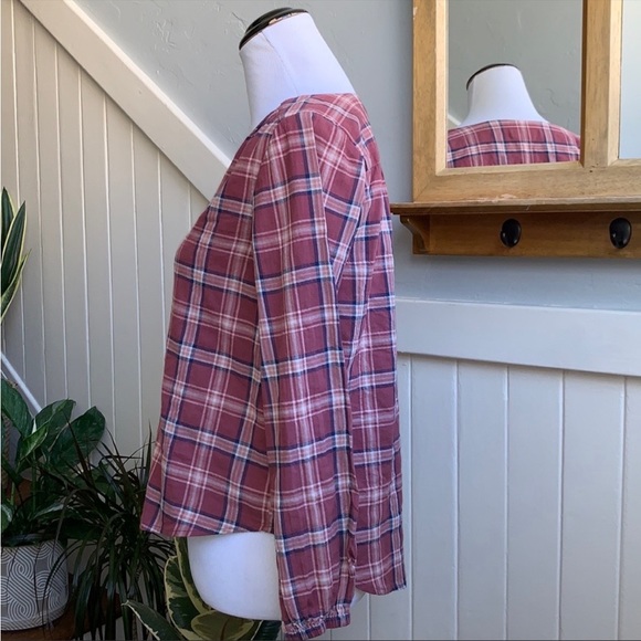 Madewell V-Neck Button Down Shirt I’m Stratfield Plaid - Picture 5 of 14